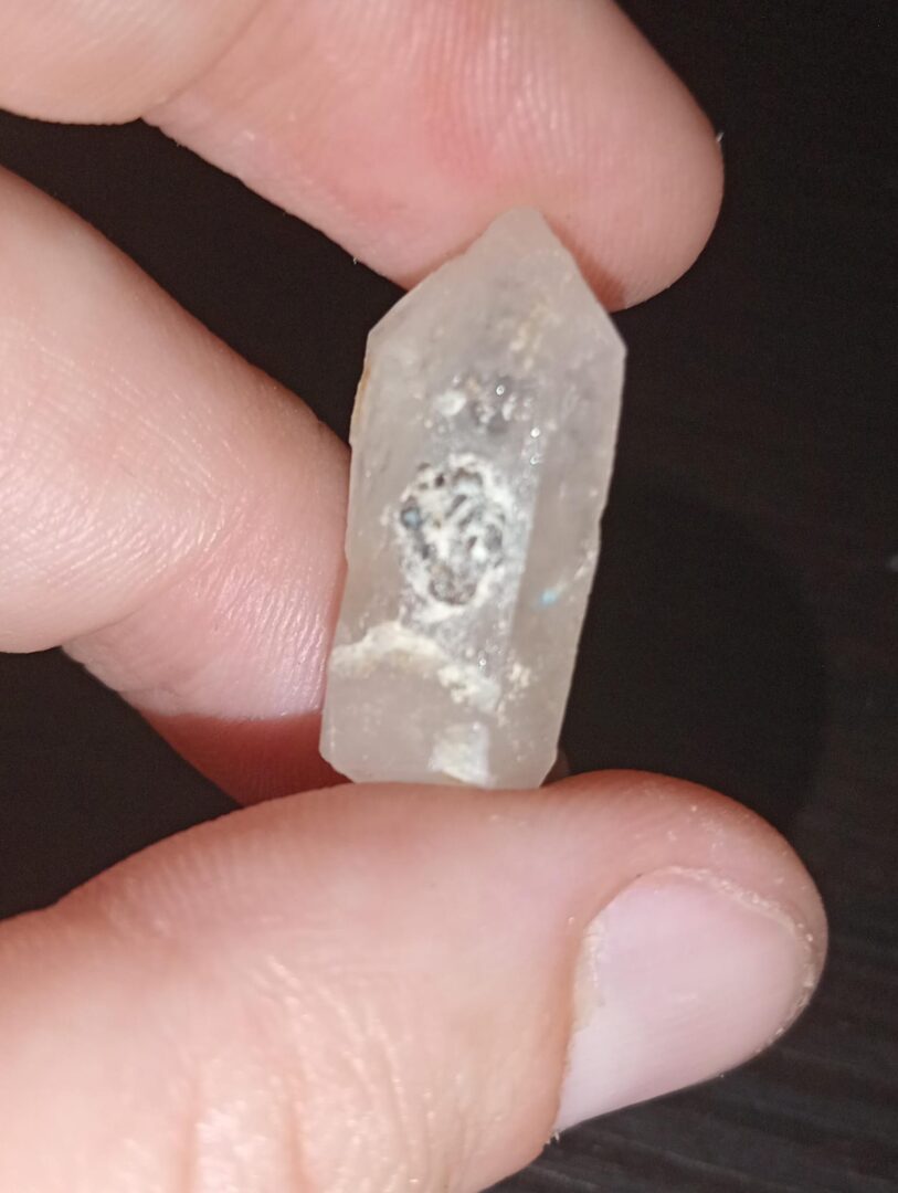 Mini Ponta de quartzo lemuriano (4)